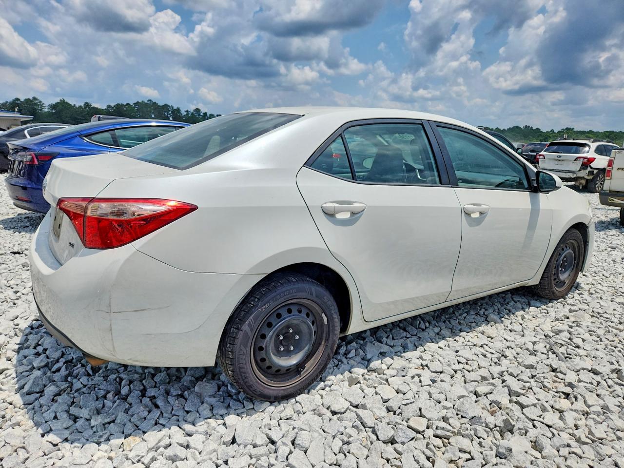 2017 TOYOTA COROLLA LE — снимка 3