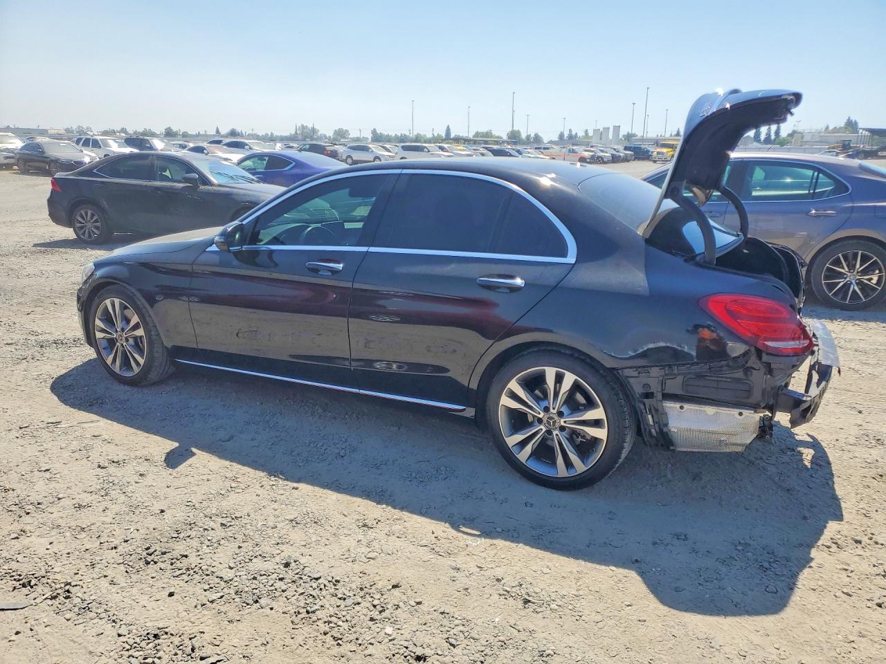 2018 MERCEDES-BENZ C 300 — снимка 2