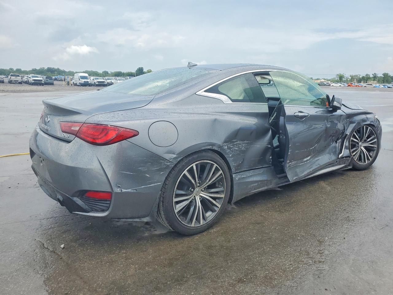 2018 INFINITI Q60 3.0T LUXE — снимка 3