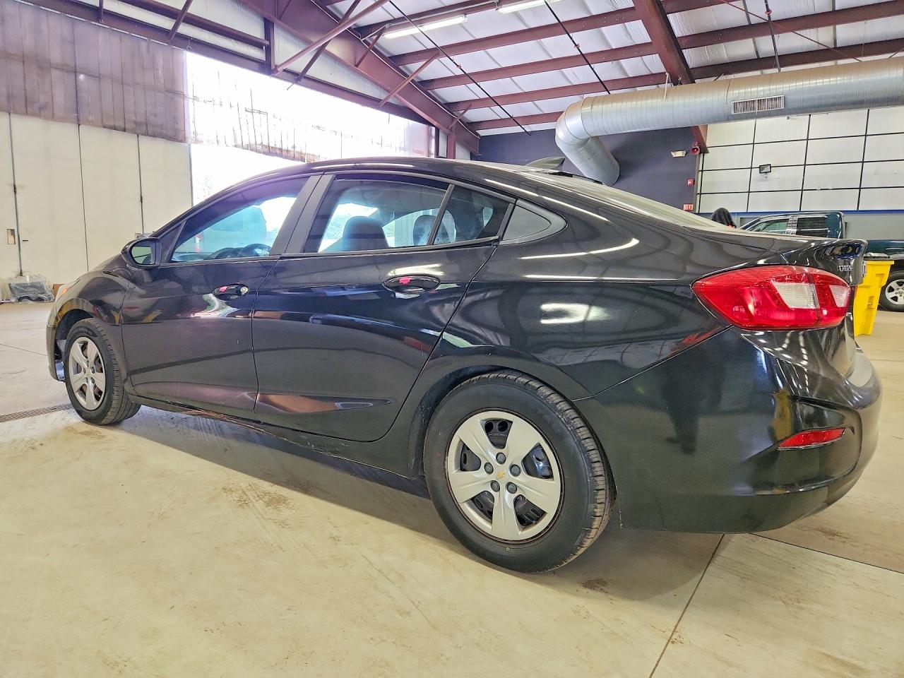 2018 CHEVROLET CRUZE LS — снимка 2