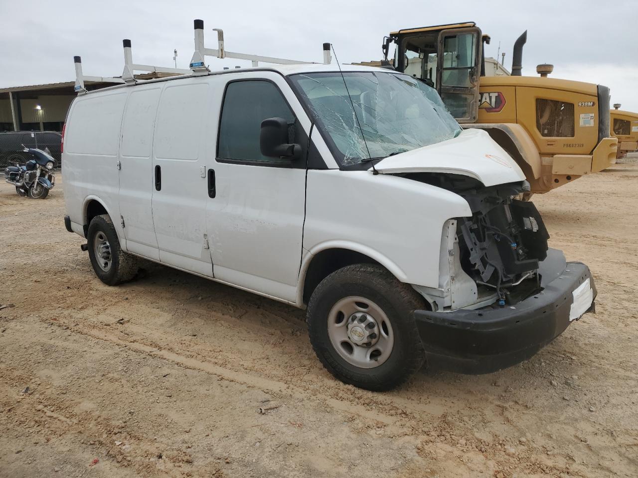 2020 CHEVROLET EXPRESS G3500 — снимка 4