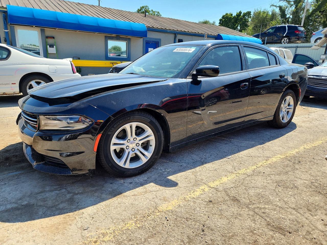 2017 DODGE CHARGER SE