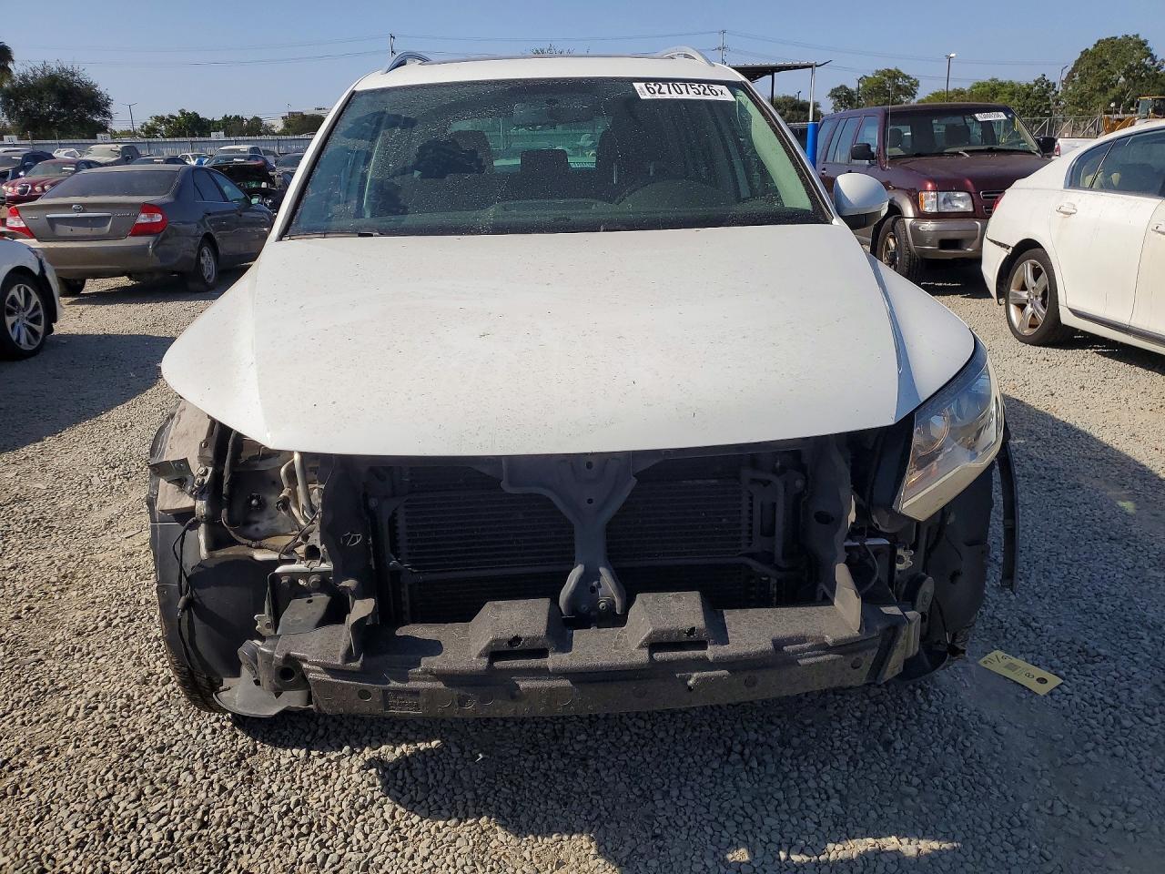 2015 VOLKSWAGEN TIGUAN S — снимка 5