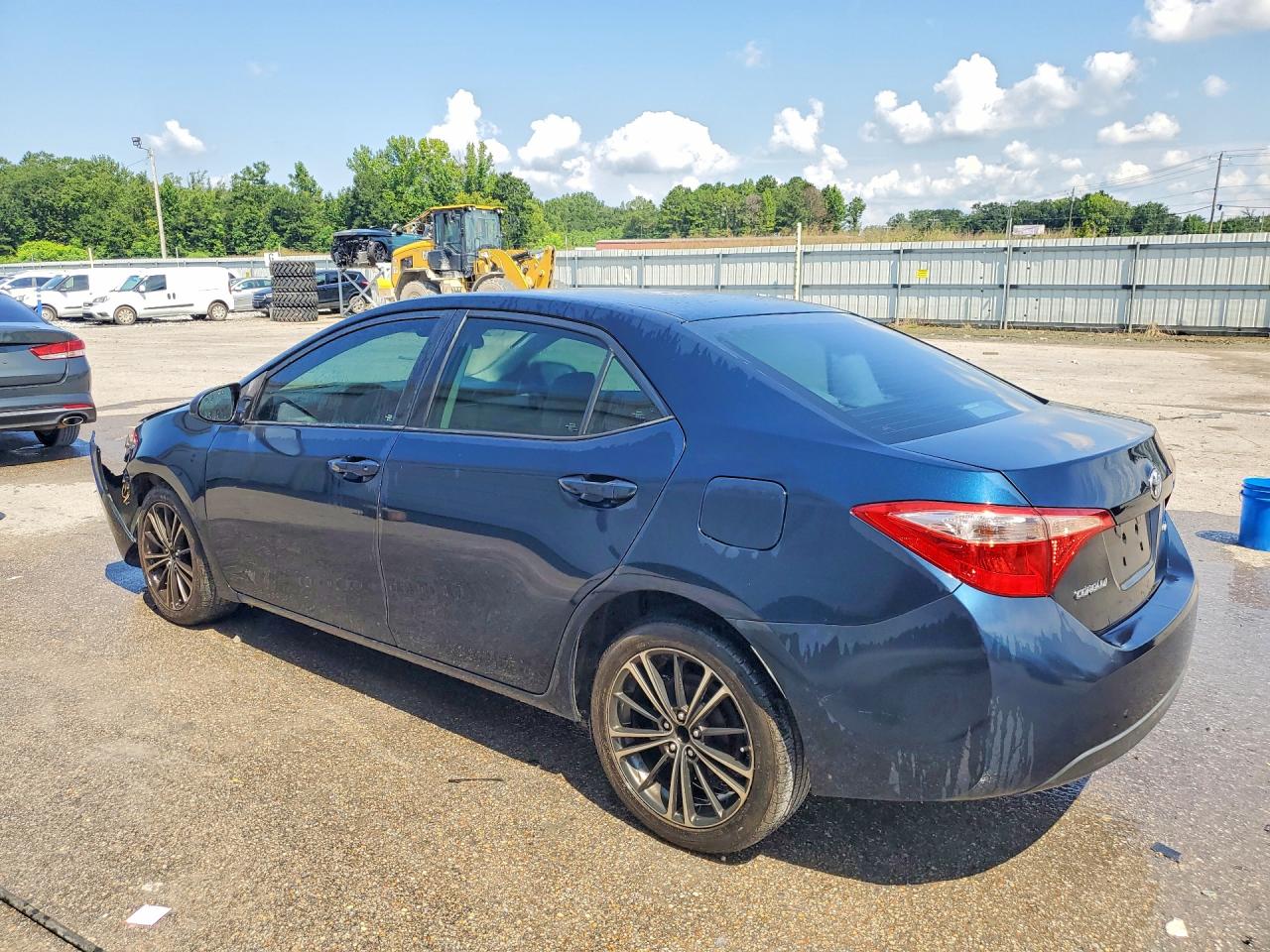 2018 TOYOTA COROLLA LE — снимка 2