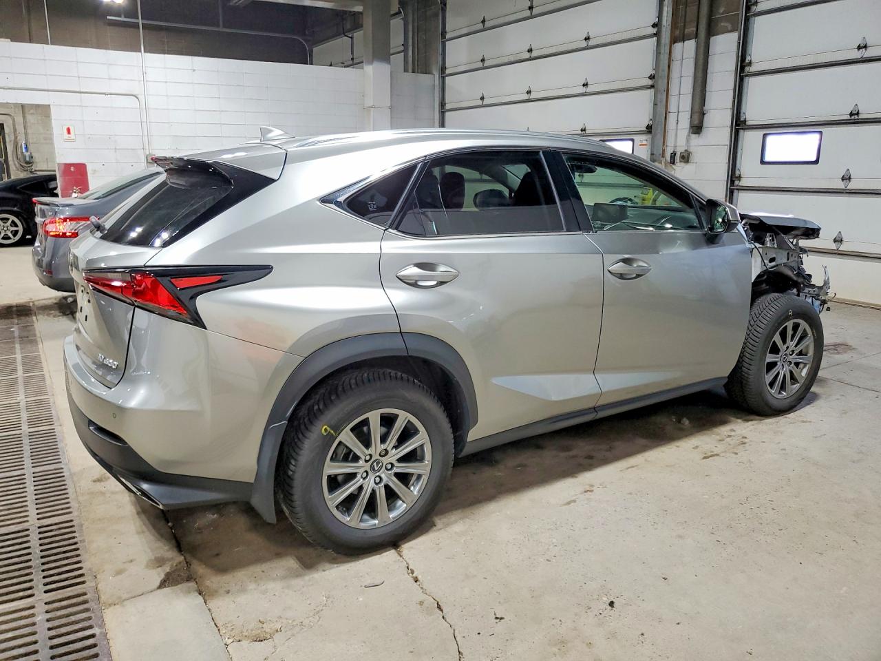2020 LEXUS NX 300 — снимка 3
