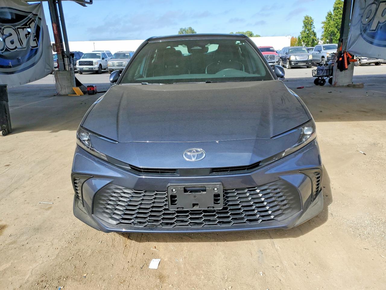 2026 TOYOTA CAMRY SE — снимка 5