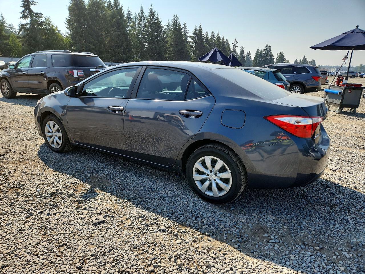 2015 TOYOTA COROLLA LE — снимка 2