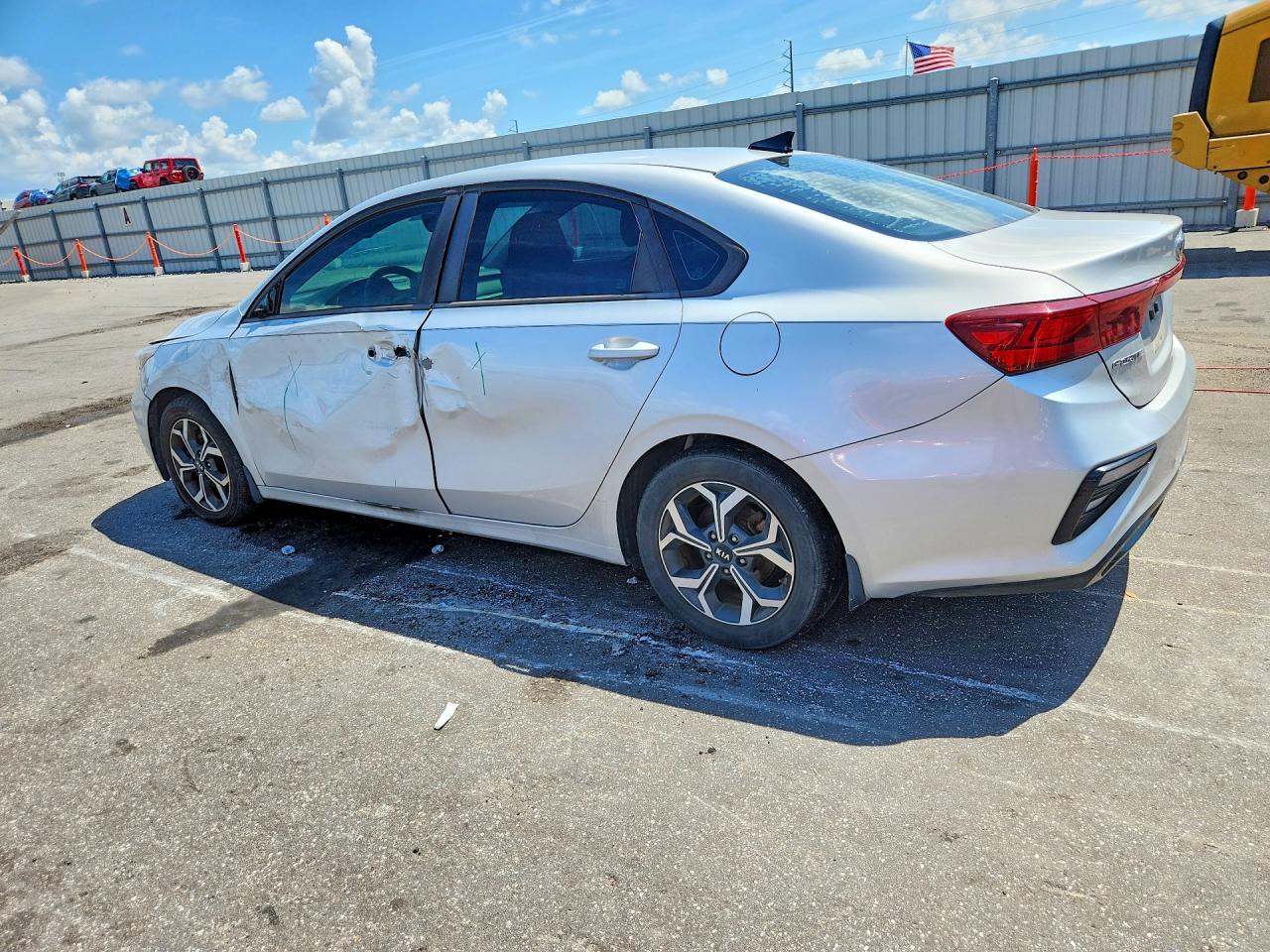 2019 KIA FORTE LXS — снимка 2