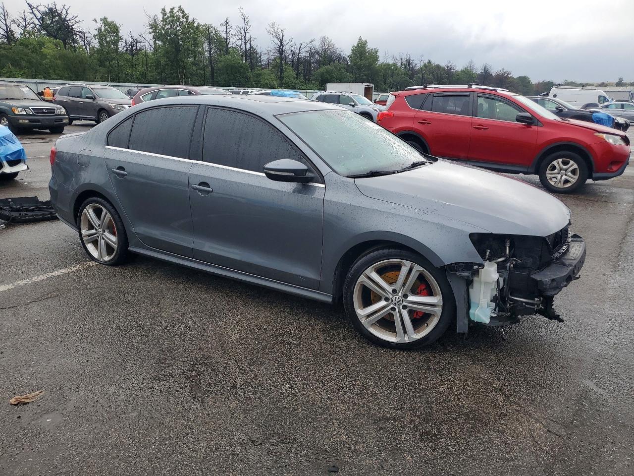 2017 VOLKSWAGEN JETTA GLI — снимка 4