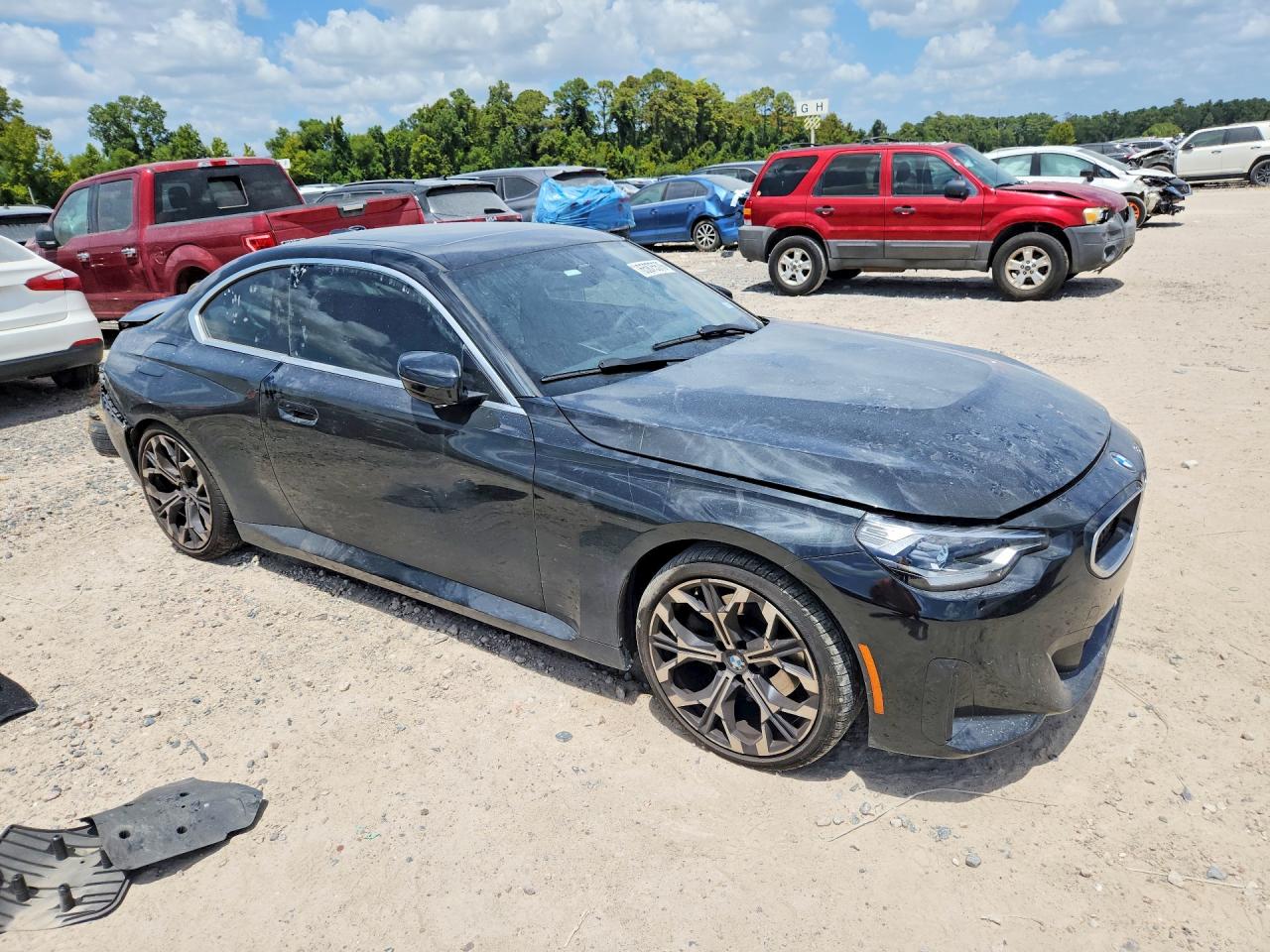 2025 BMW 230I — photo 4