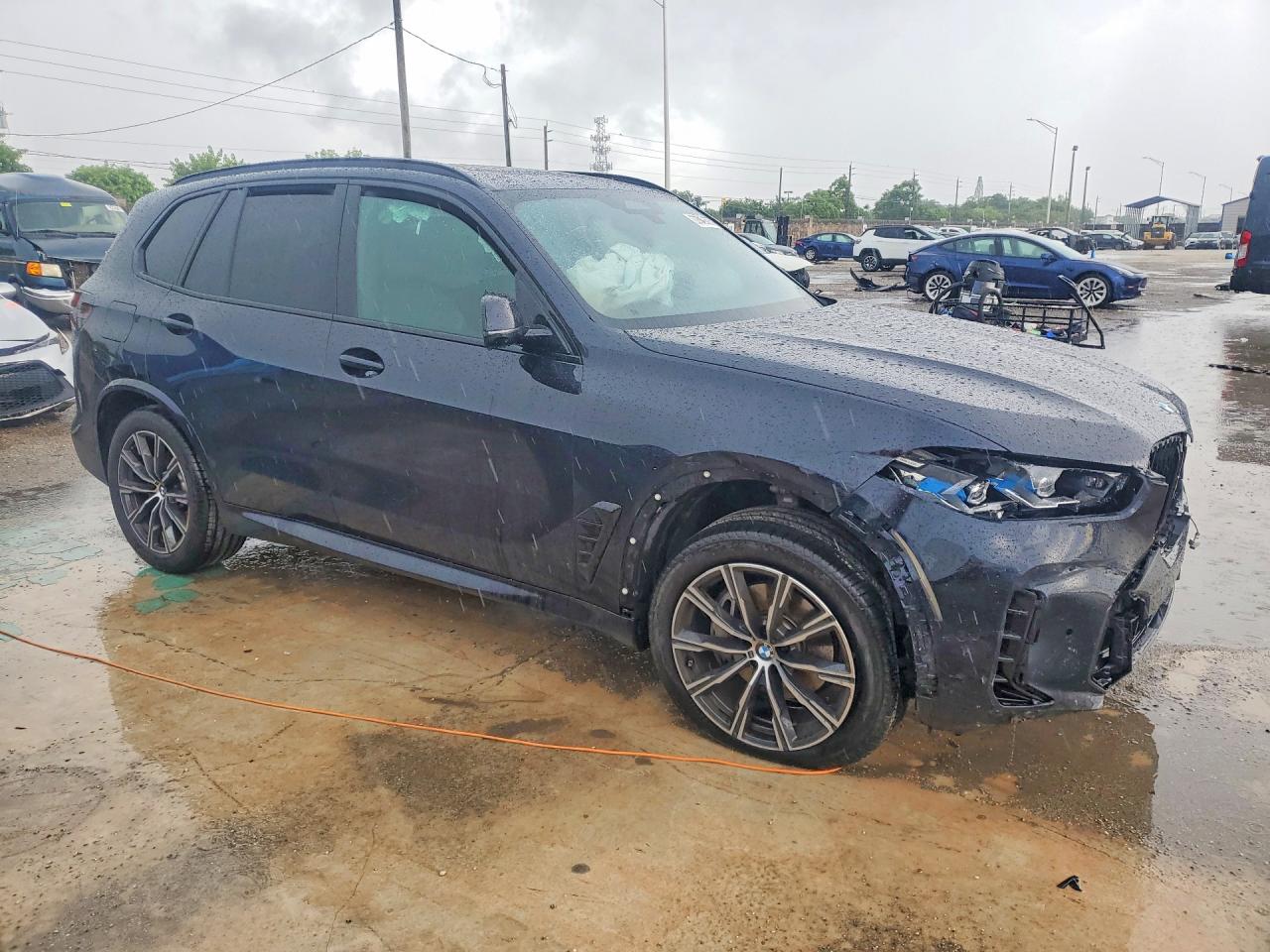 2026 BMW X5 XDRIVE45E — снимка 4