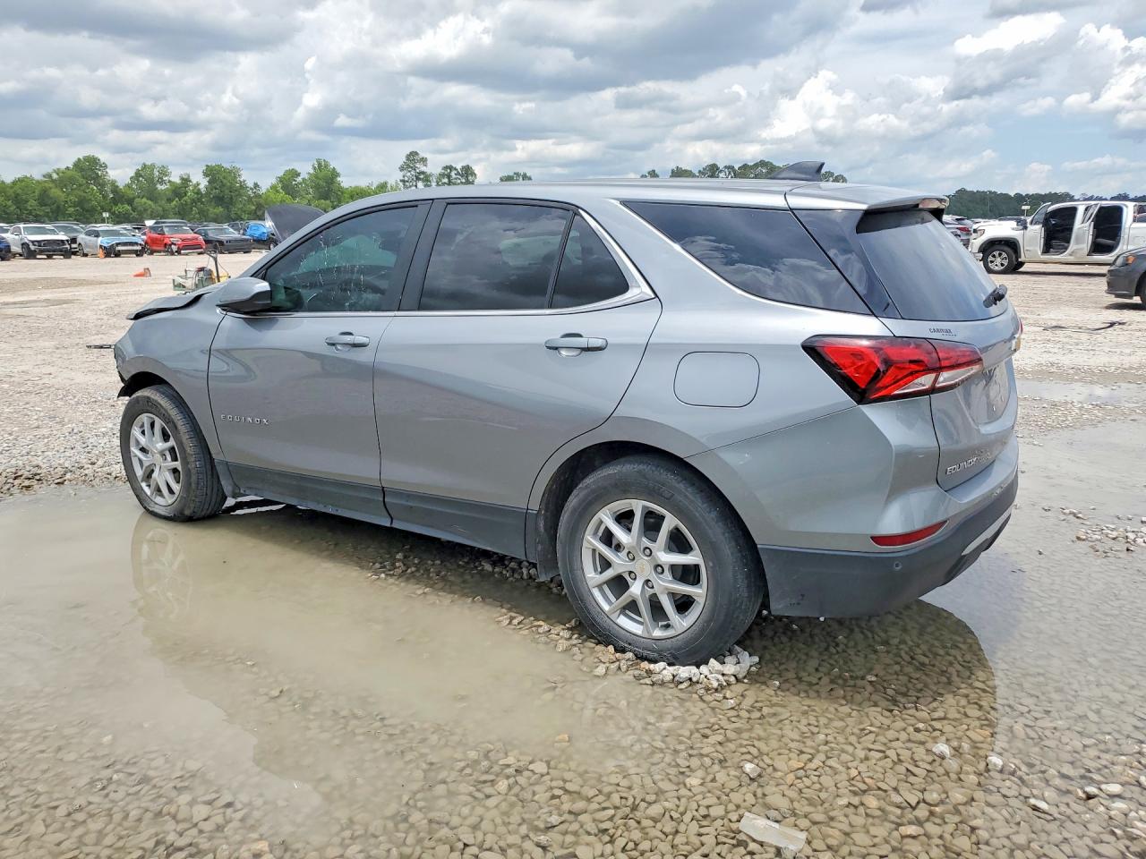2023 CHEVROLET EQUINOX LT — снимка 2