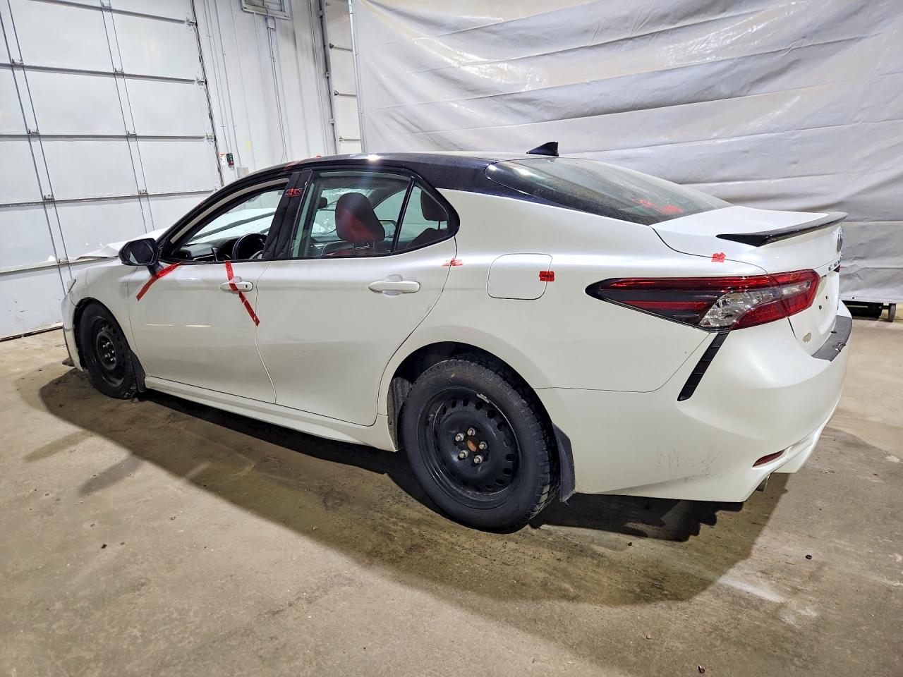 2022 TOYOTA CAMRY XSE — снимка 2