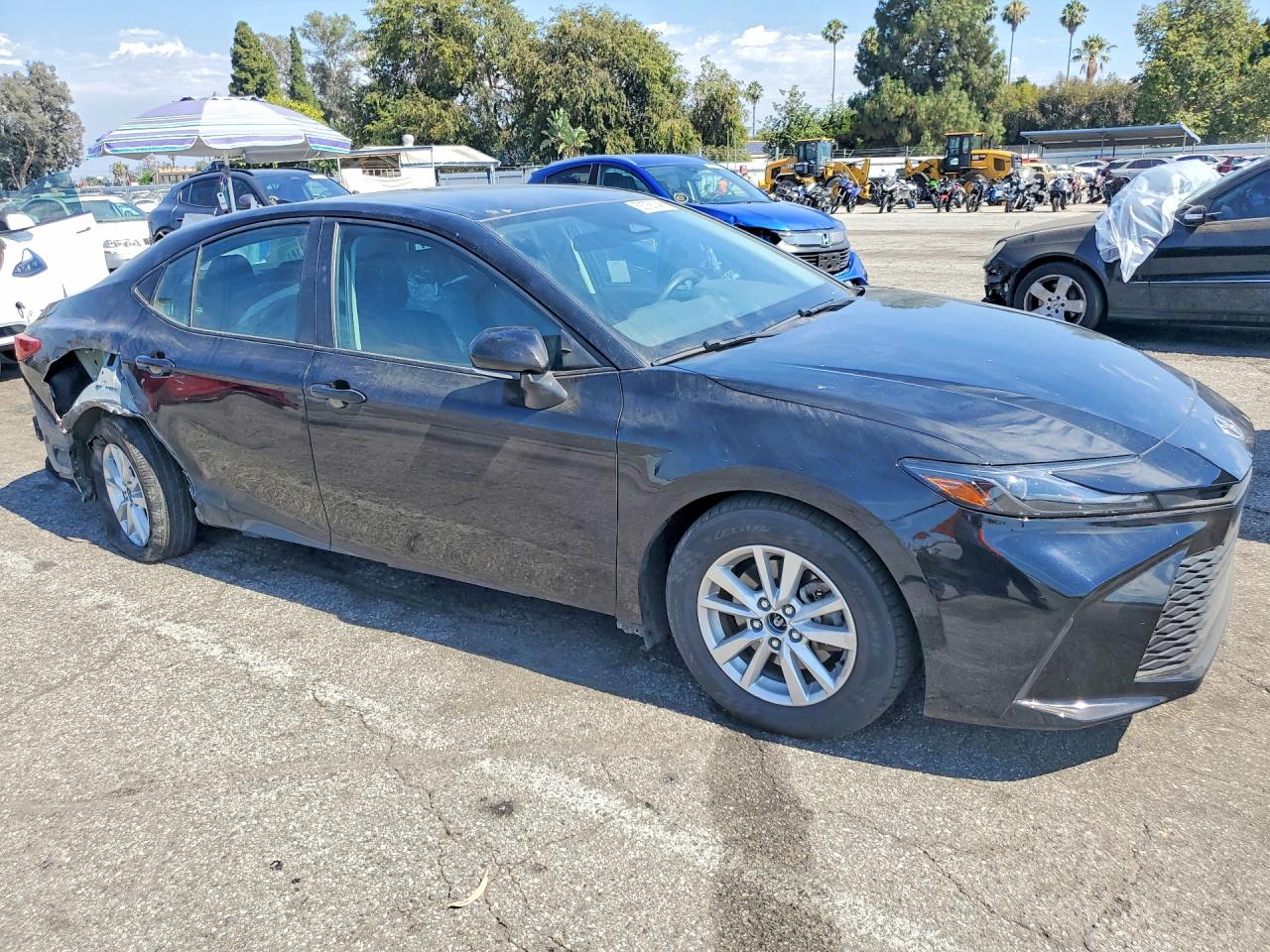 2025 TOYOTA CAMRY LE — снимка 4