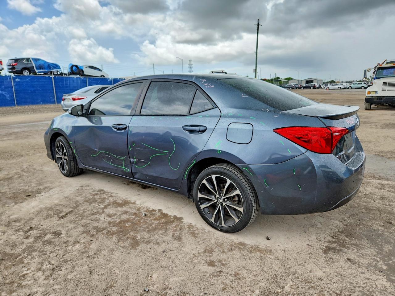 2017 TOYOTA COROLLA SE — снимка 2