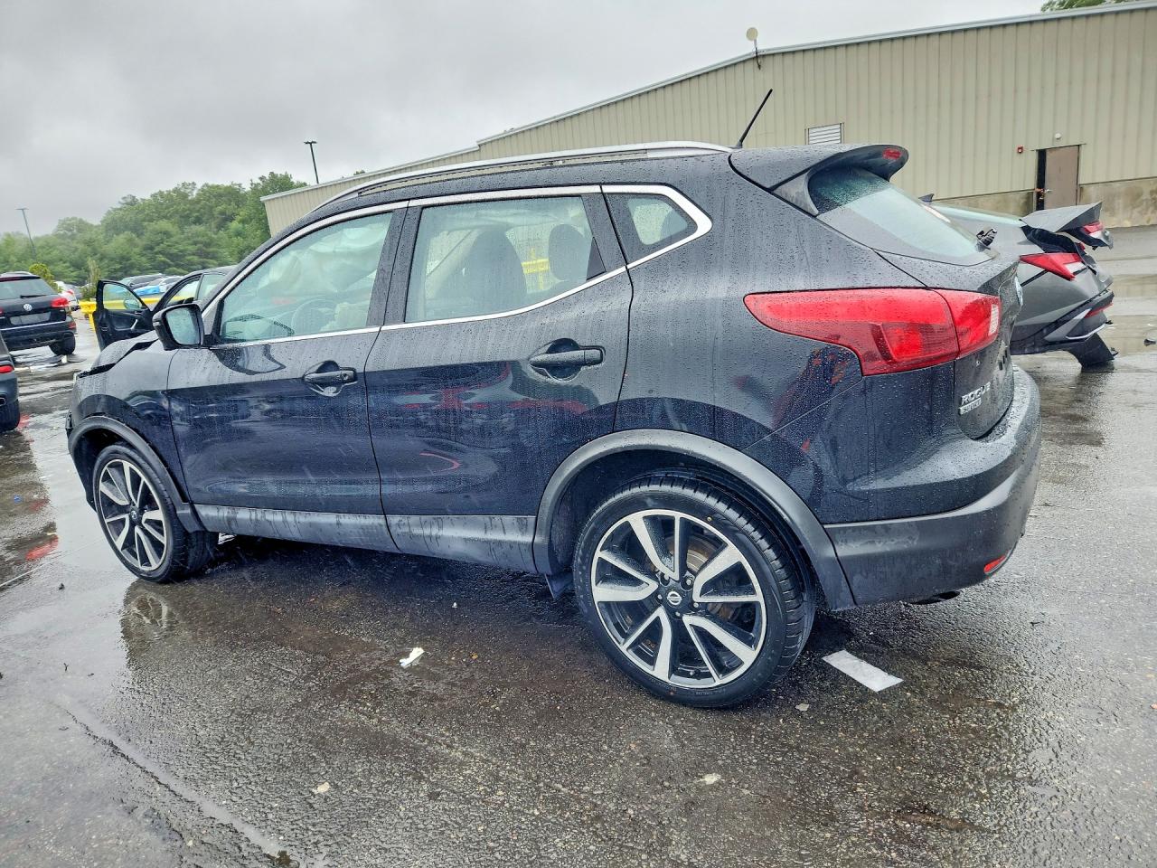 2017 NISSAN ROGUE SPORT SL — снимка 2