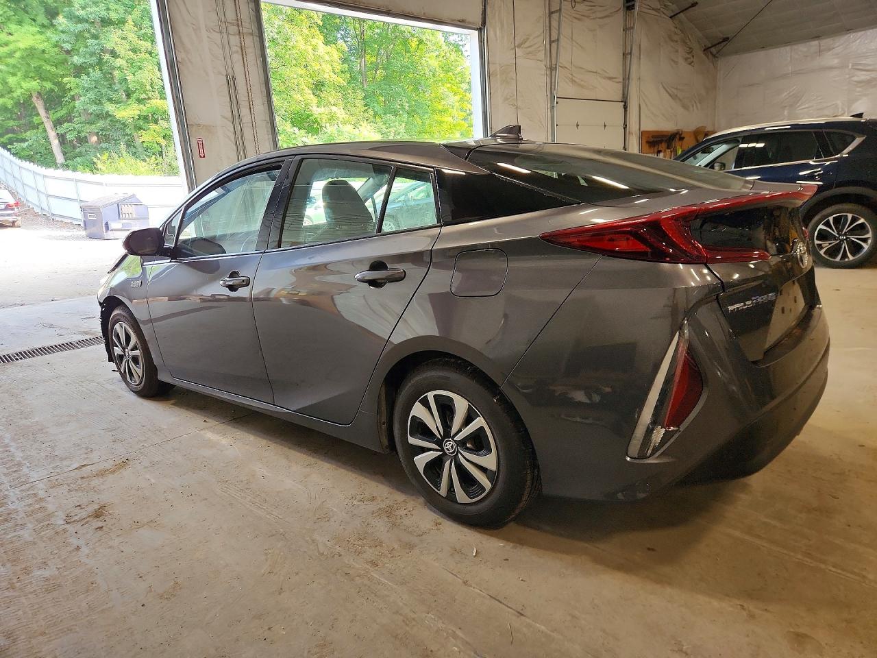2018 TOYOTA PRIUS PRIME PLUS — снимка 2
