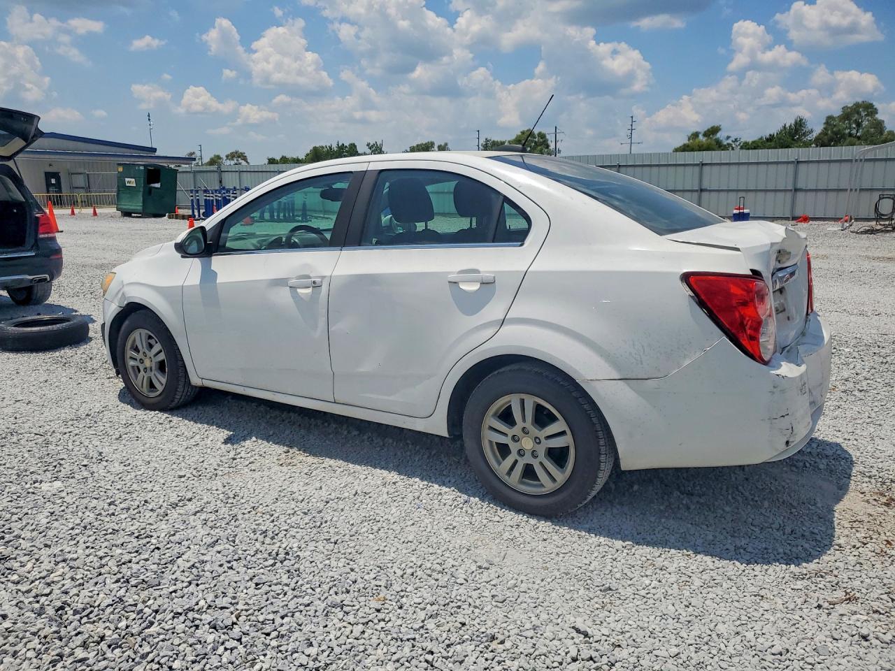 2015 CHEVROLET SONIC LT — снимка 2