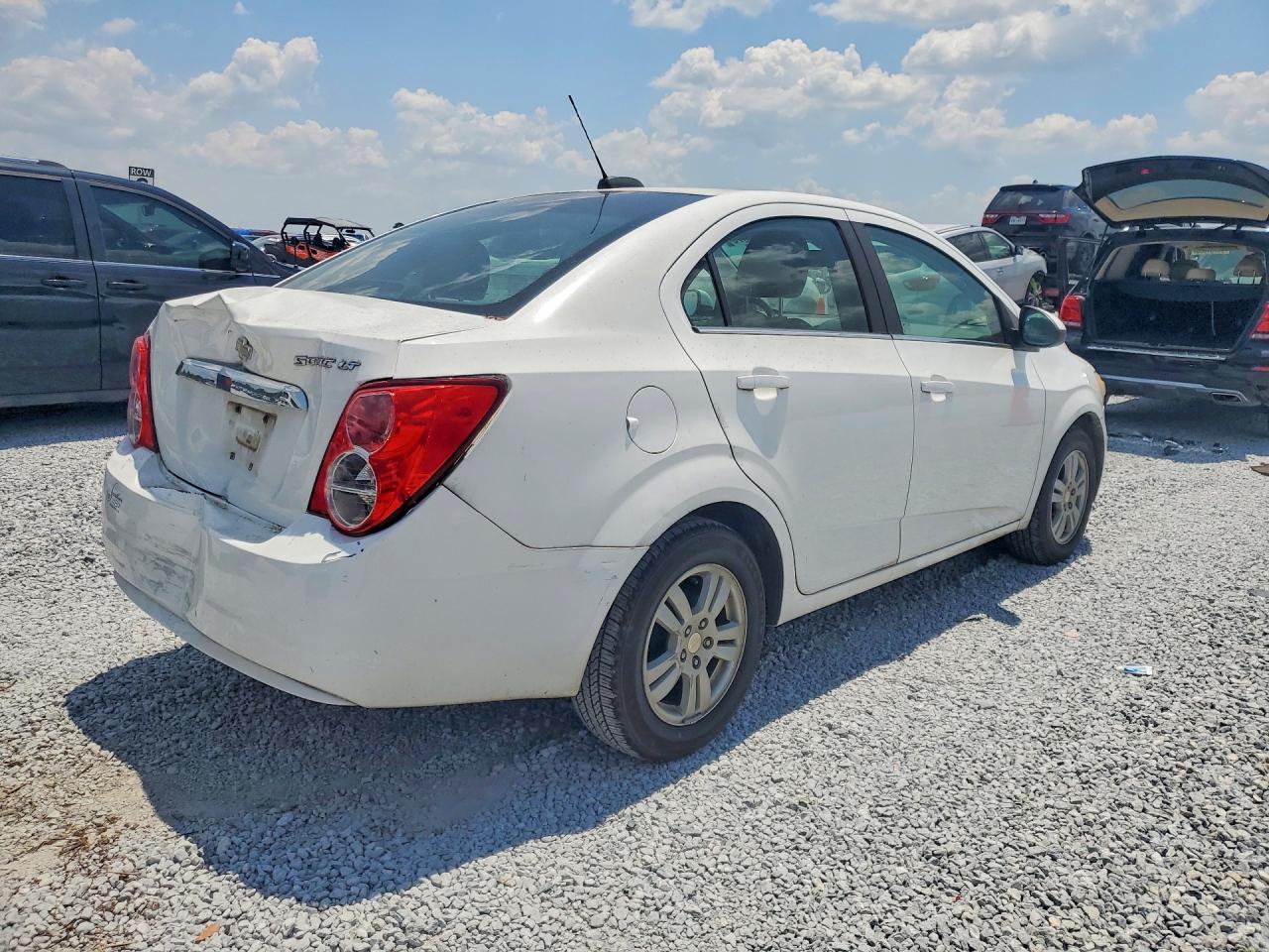 2015 CHEVROLET SONIC LT — снимка 3