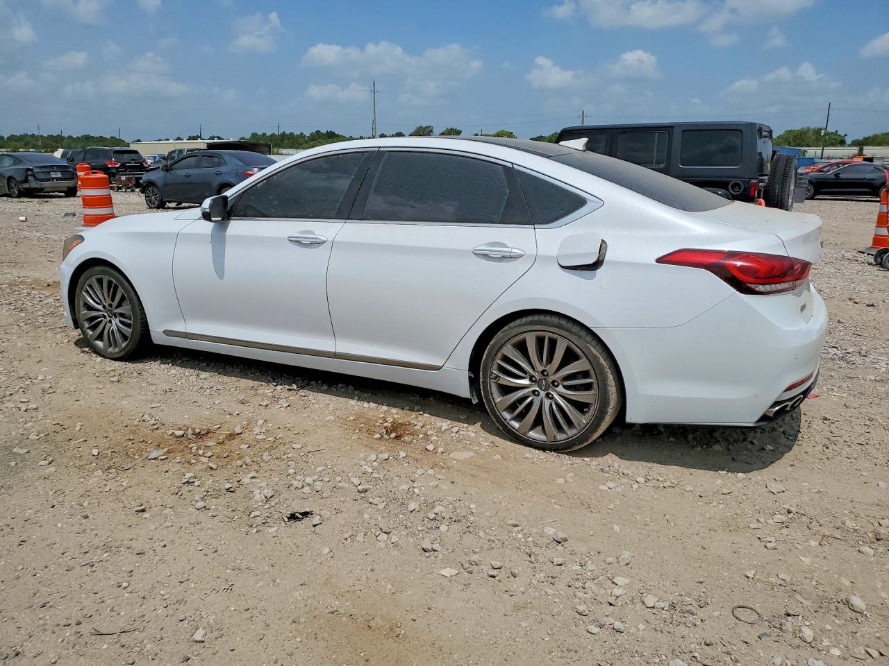 2015 HYUNDAI GENESIS 5.0L — снимка 2
