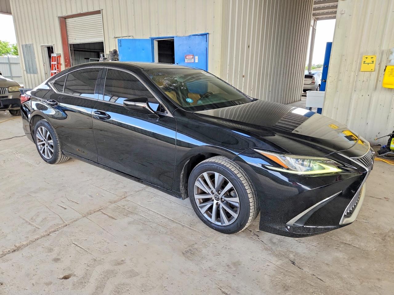 2019 LEXUS ES 350 — снимка 4