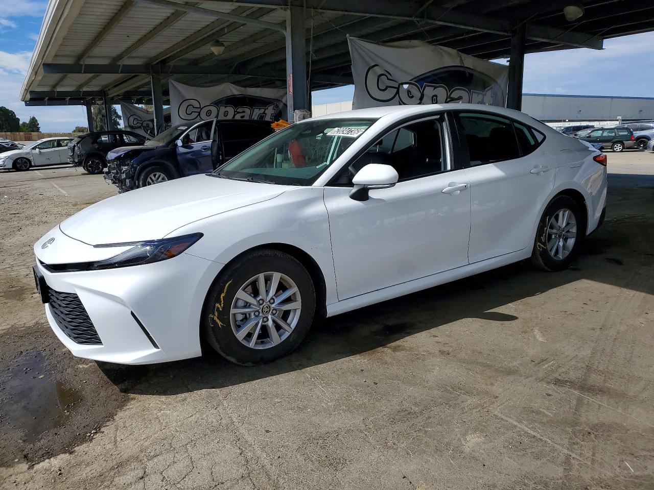 2026 TOYOTA CAMRY LE
