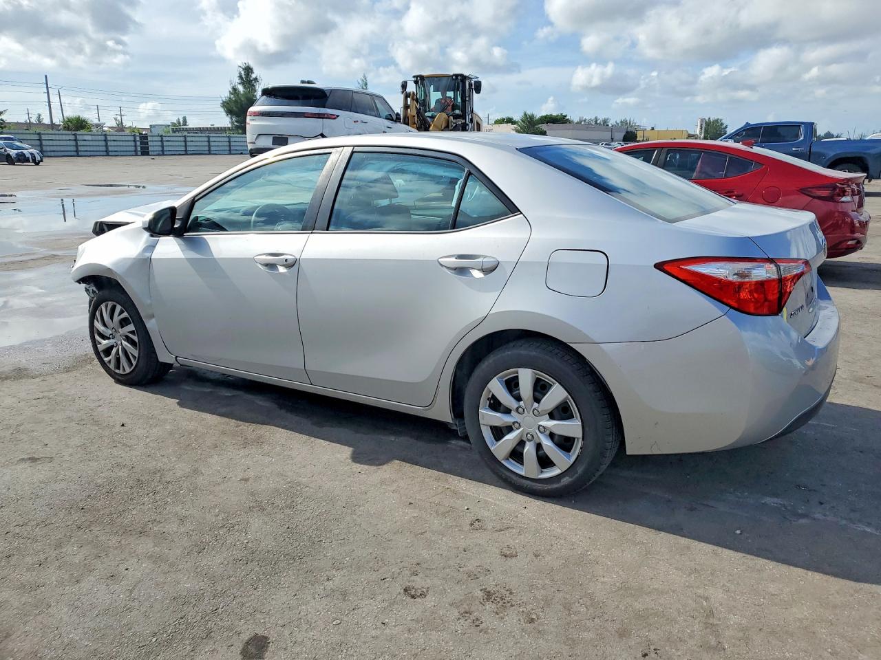 2015 TOYOTA COROLLA LE — снимка 2