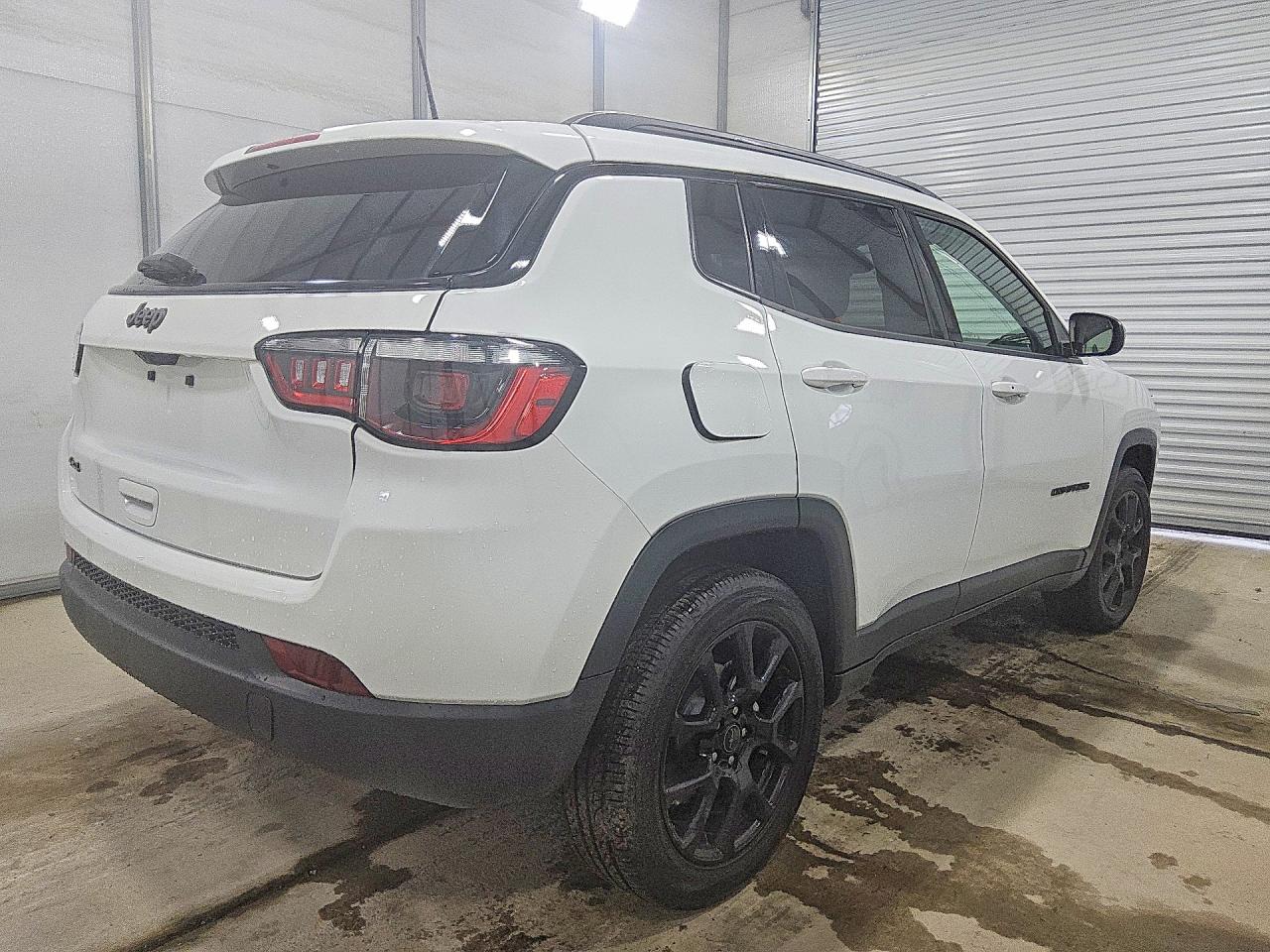 2025 JEEP COMPASS LATITUDE — снимка 3