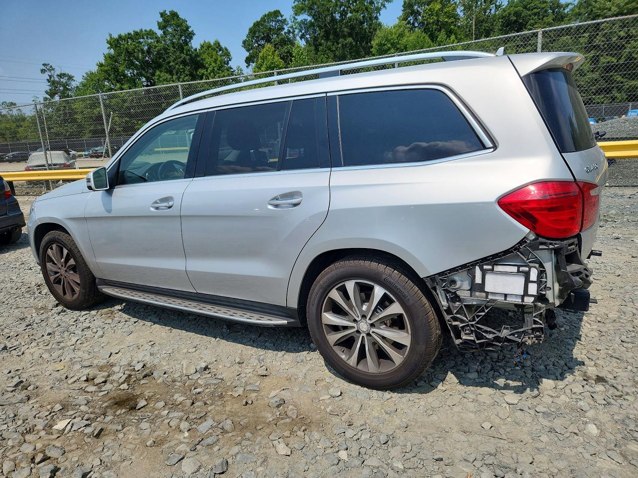 2015 MERCEDES-BENZ GL 450 4MATIC — снимка 2