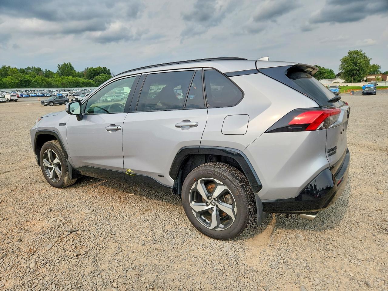 2023 TOYOTA RAV4 PRIME SE — снимка 2