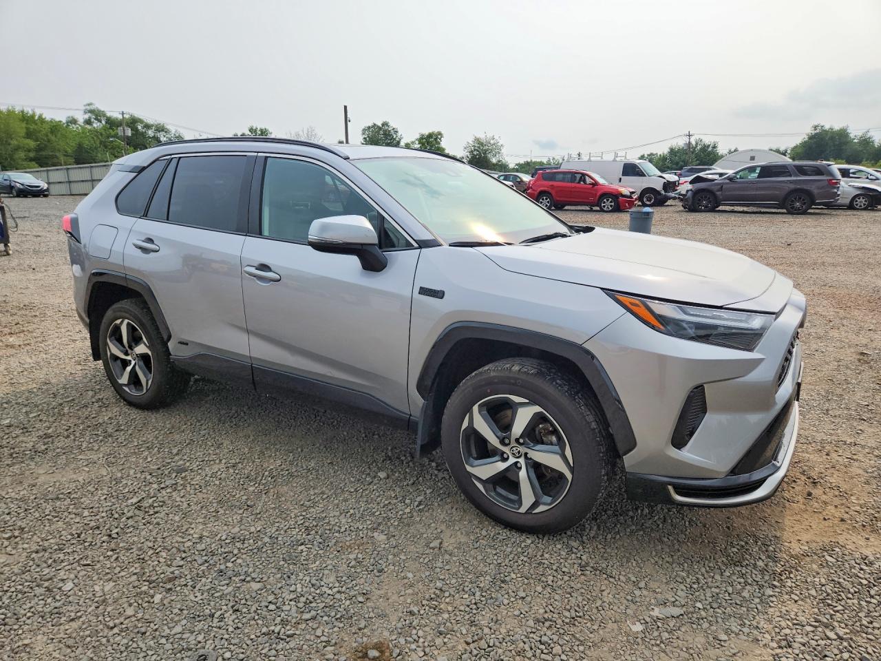 2023 TOYOTA RAV4 PRIME SE — снимка 4