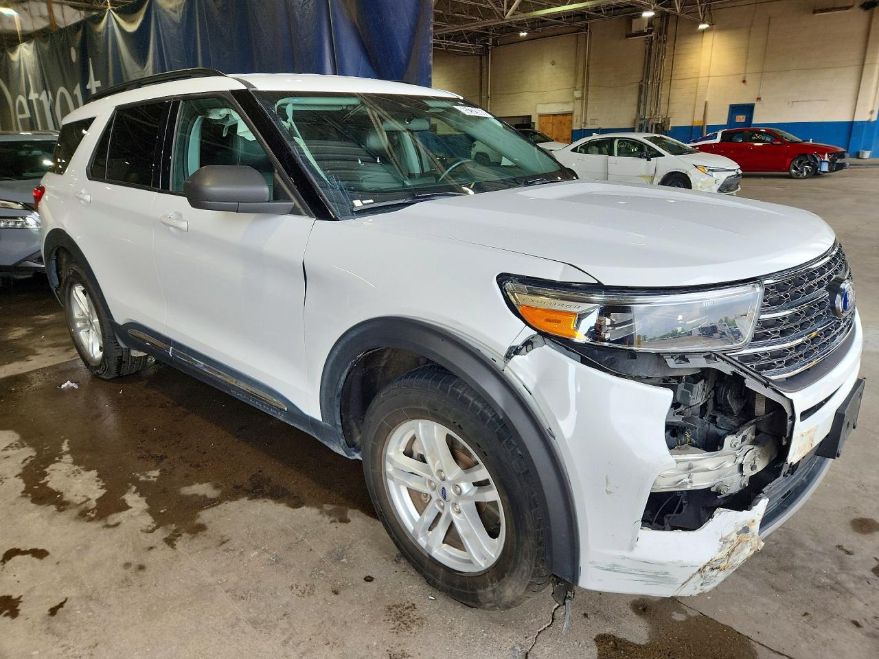 2023 FORD EXPLORER XLT — снимка 4