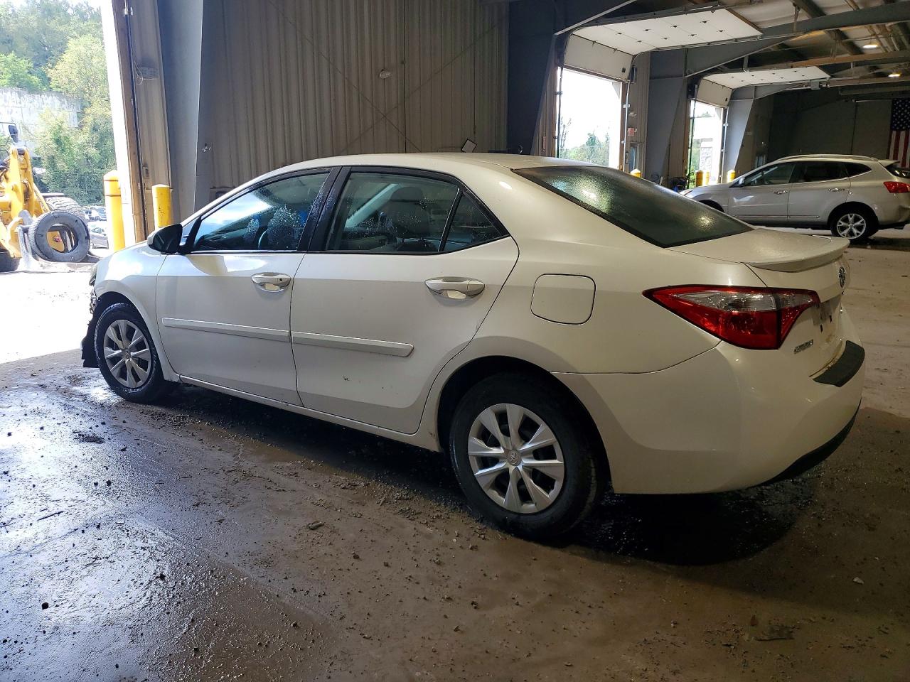 2015 TOYOTA COROLLA LE ECO — снимка 2