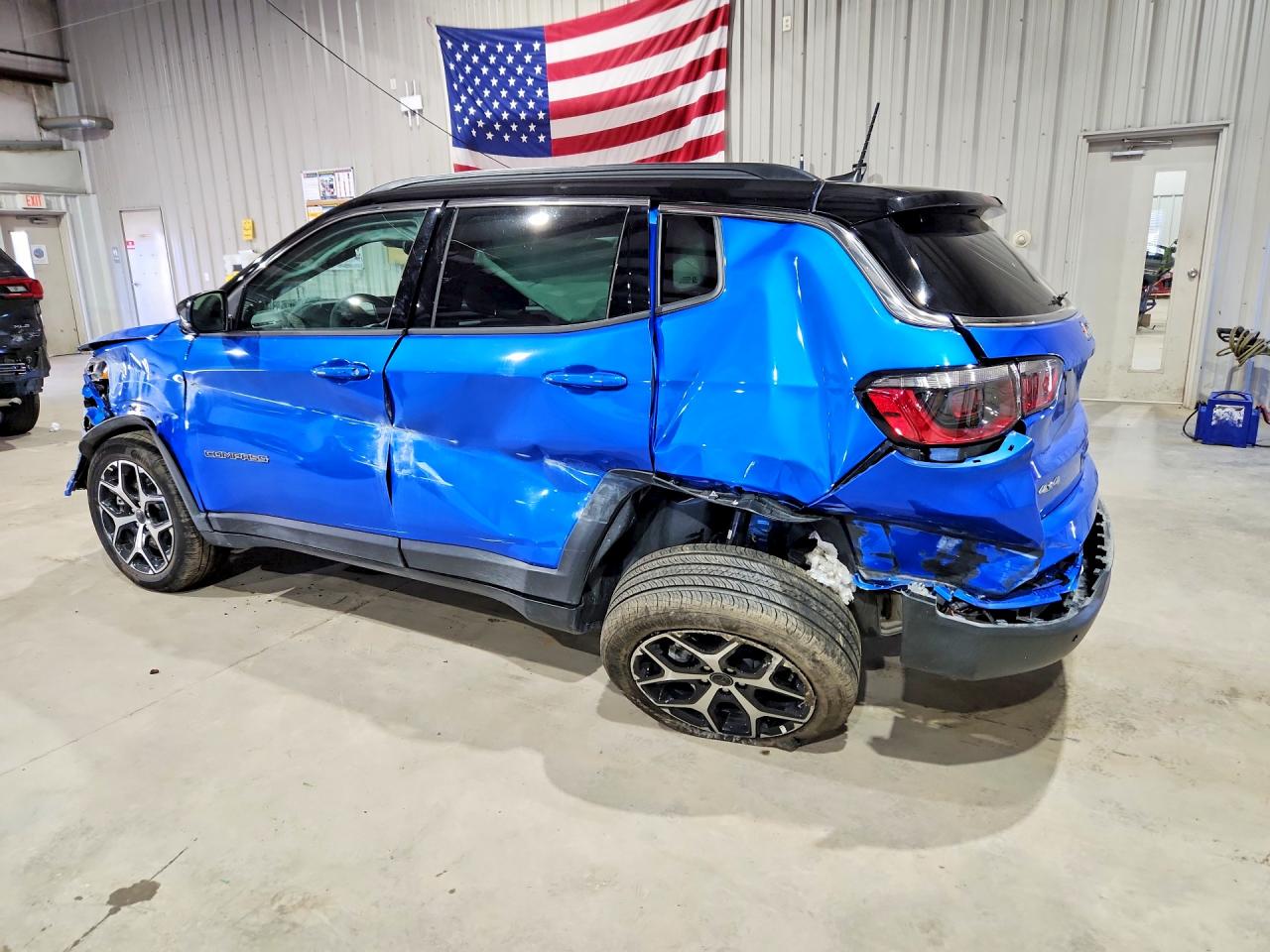 2026 JEEP COMPASS LIMITED — снимка 2