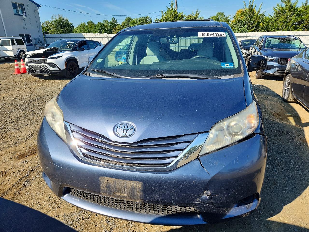 2016 TOYOTA SIENNA LE — снимка 5