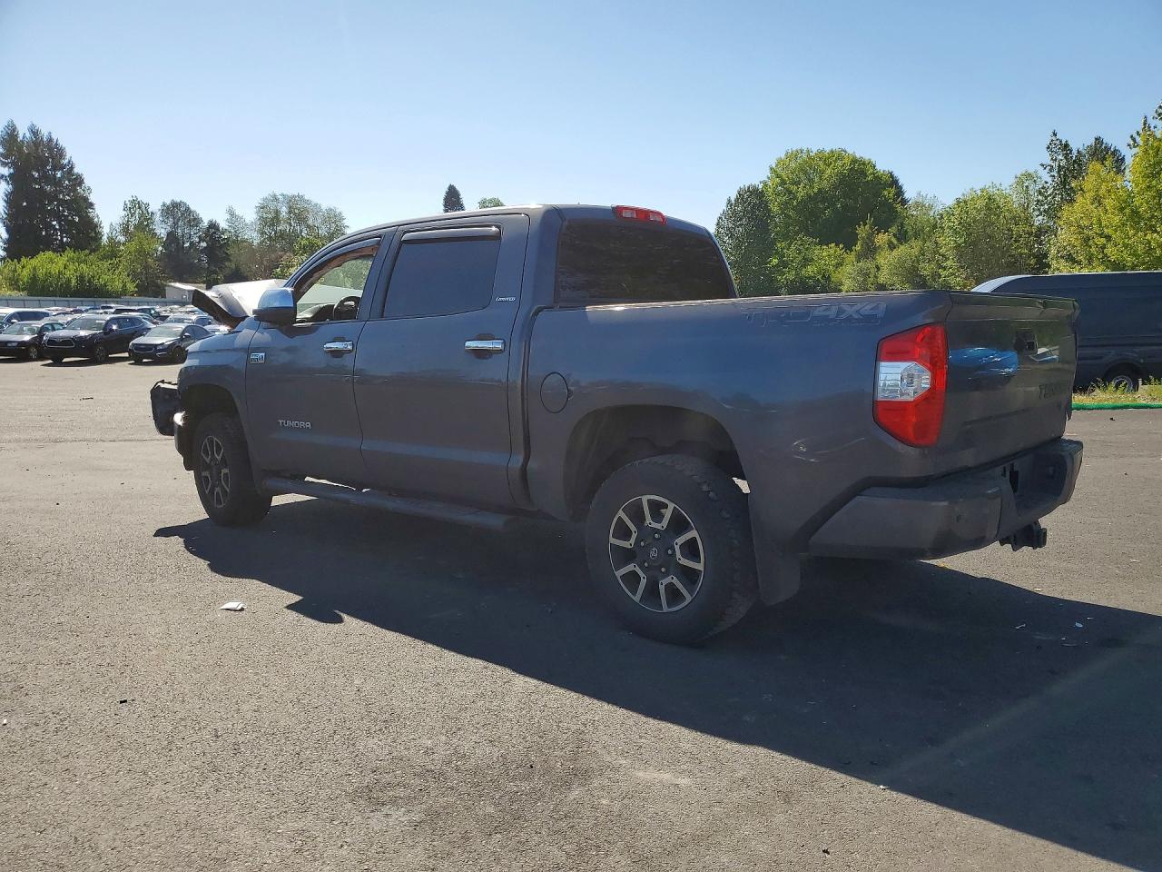 2017 TOYOTA TUNDRA CREWMAX LIMITED — снимка 2