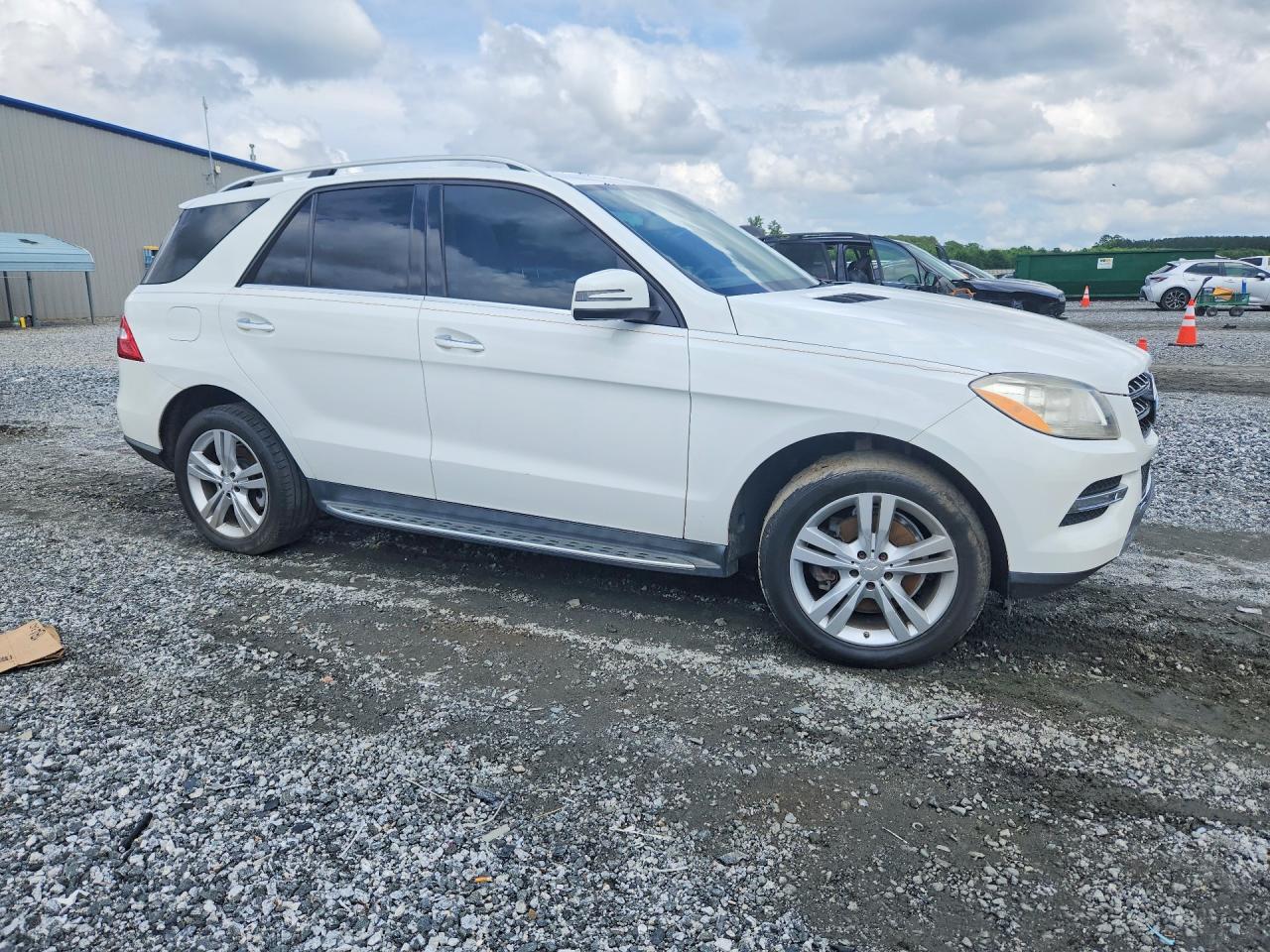 2015 MERCEDES-BENZ ML 350 4MATIC — снимка 4