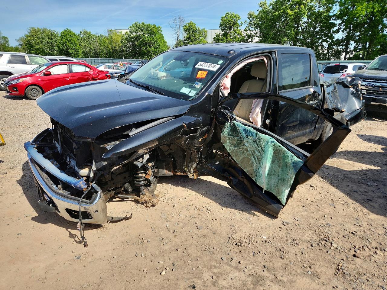 2017 NISSAN TITAN SV