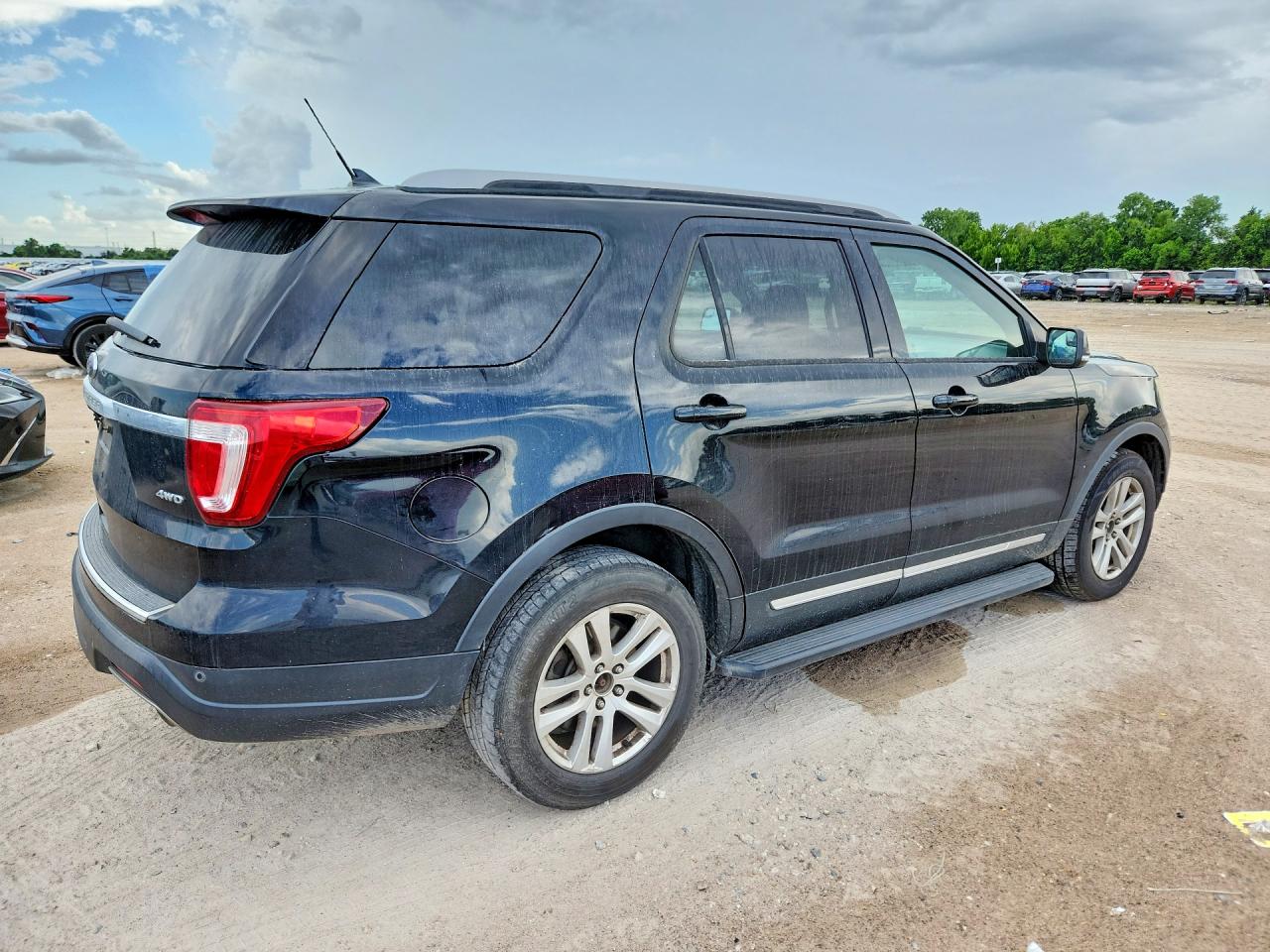 2018 FORD EXPLORER XLT — снимка 3