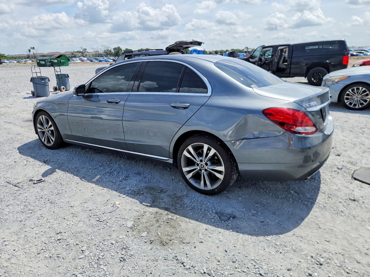 2018 MERCEDES-BENZ C 300 — снимка 2