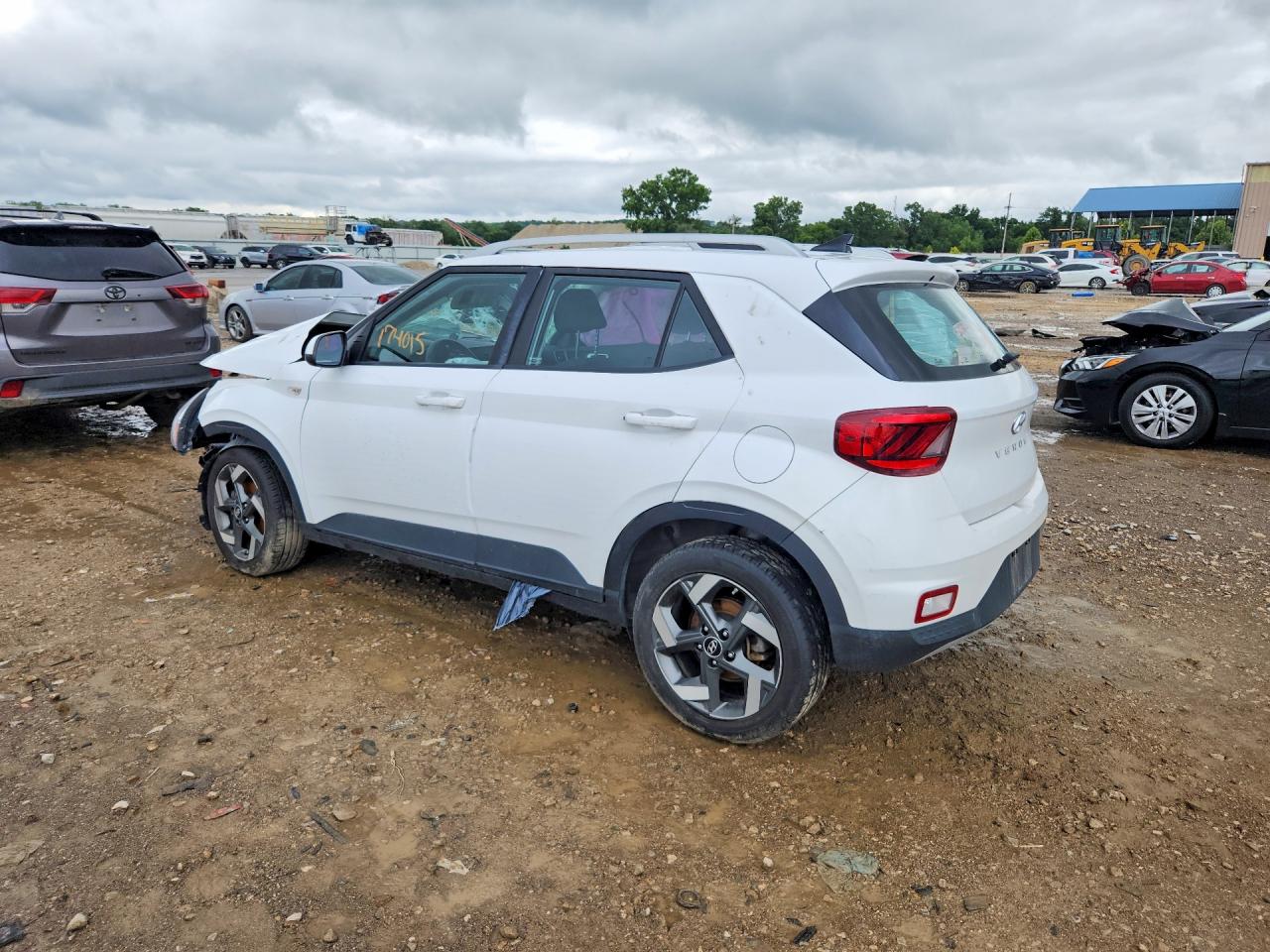 2022 HYUNDAI VENUE SEL — снимка 2