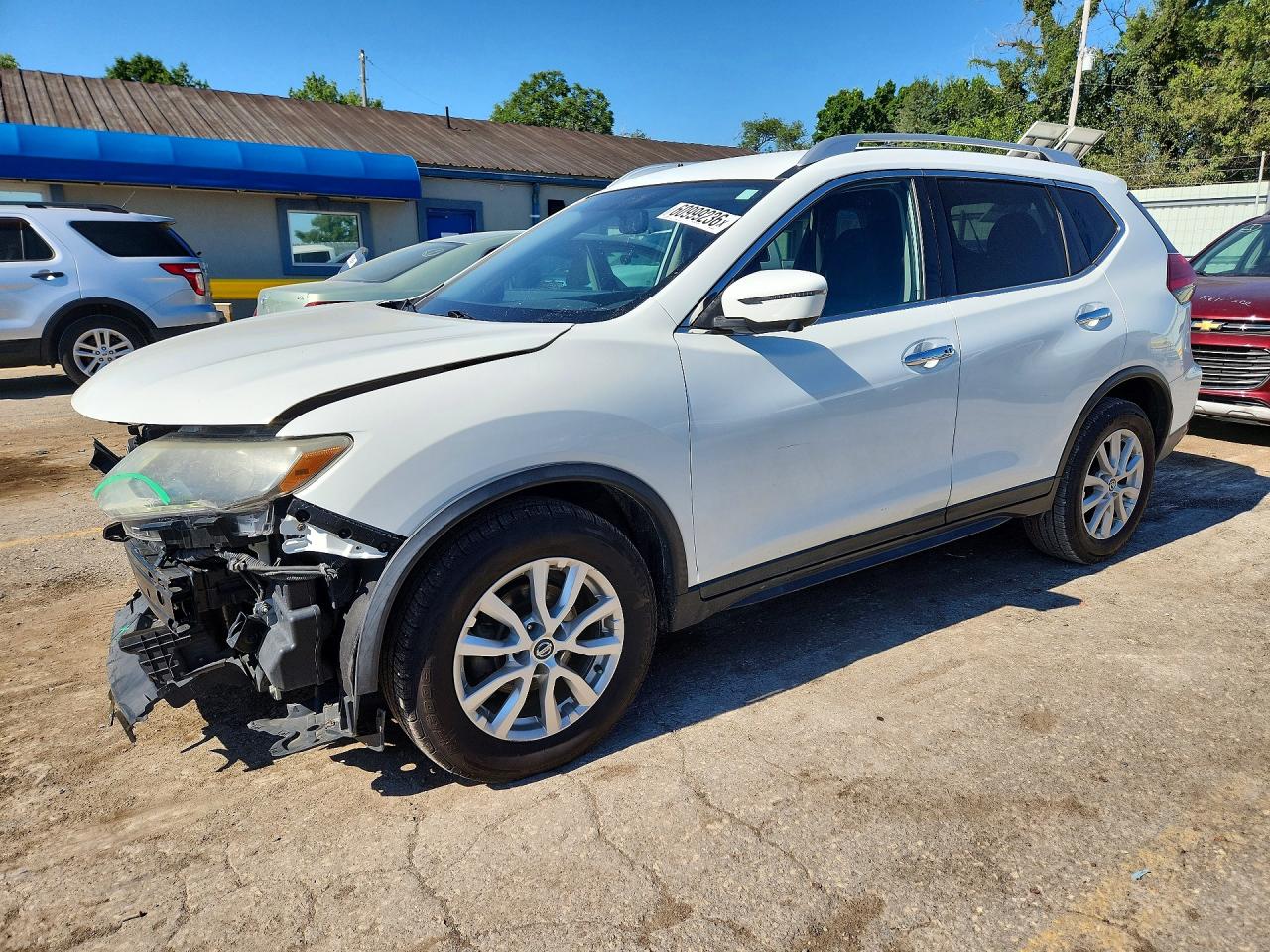 2017 NISSAN ROGUE SV
