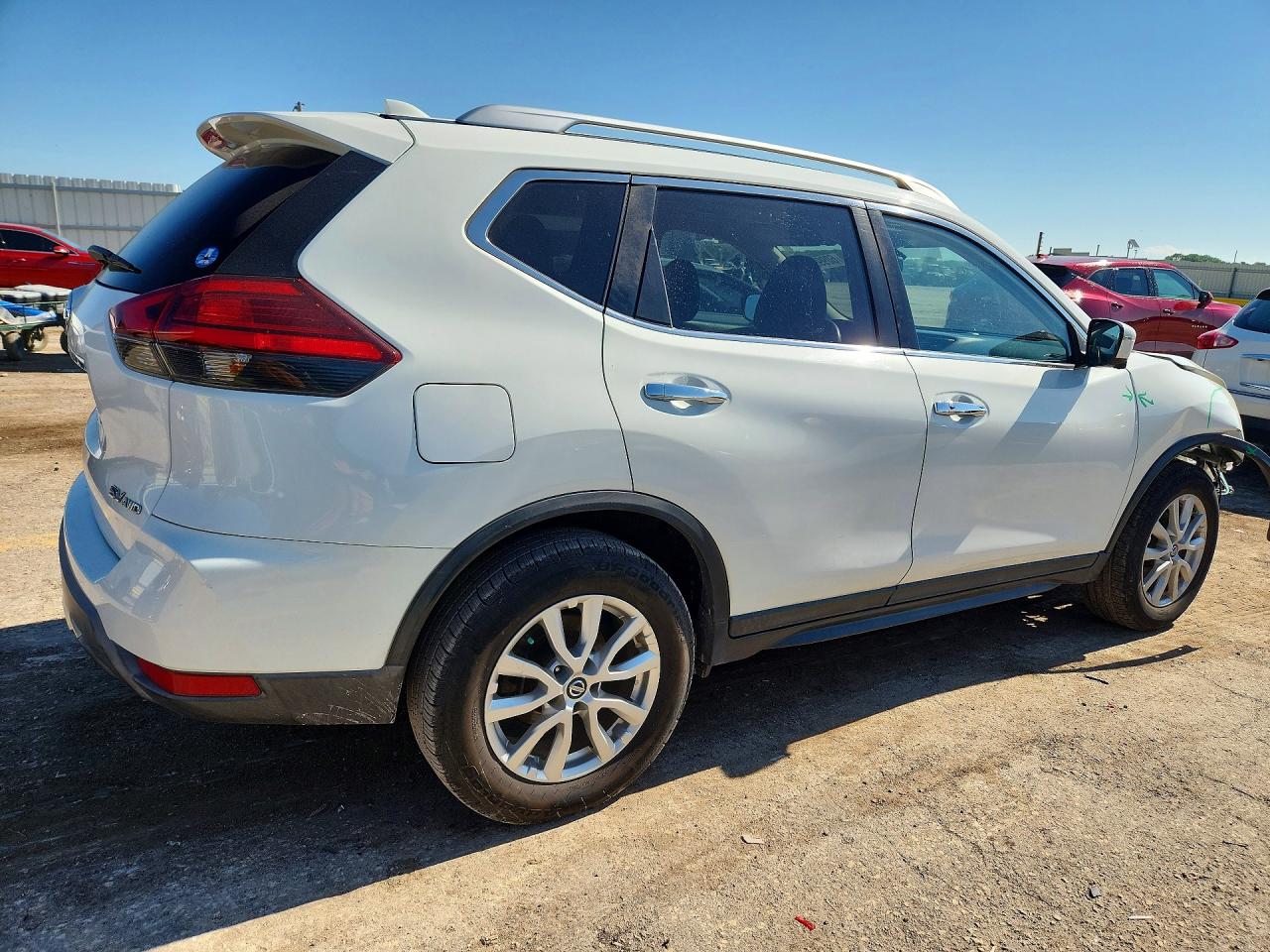 2017 NISSAN ROGUE SV — снимка 3