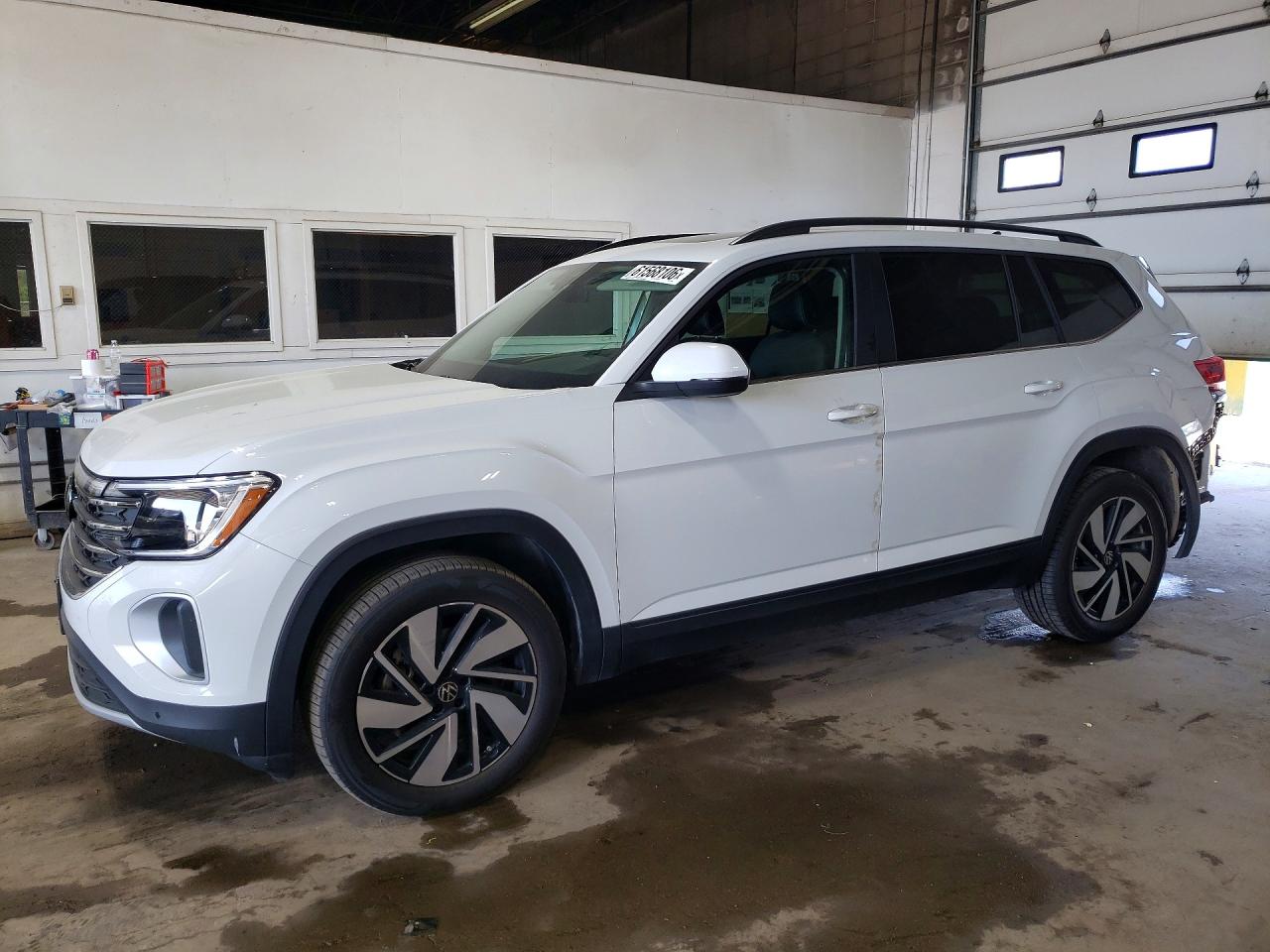 2025 VOLKSWAGEN ATLAS SE