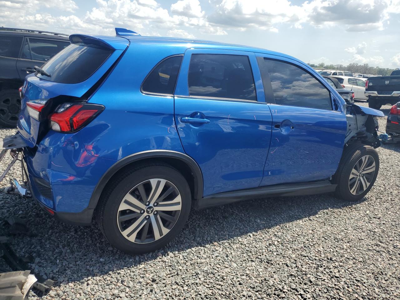 2020 MITSUBISHI OUTLANDER SPORT ES — снимка 3