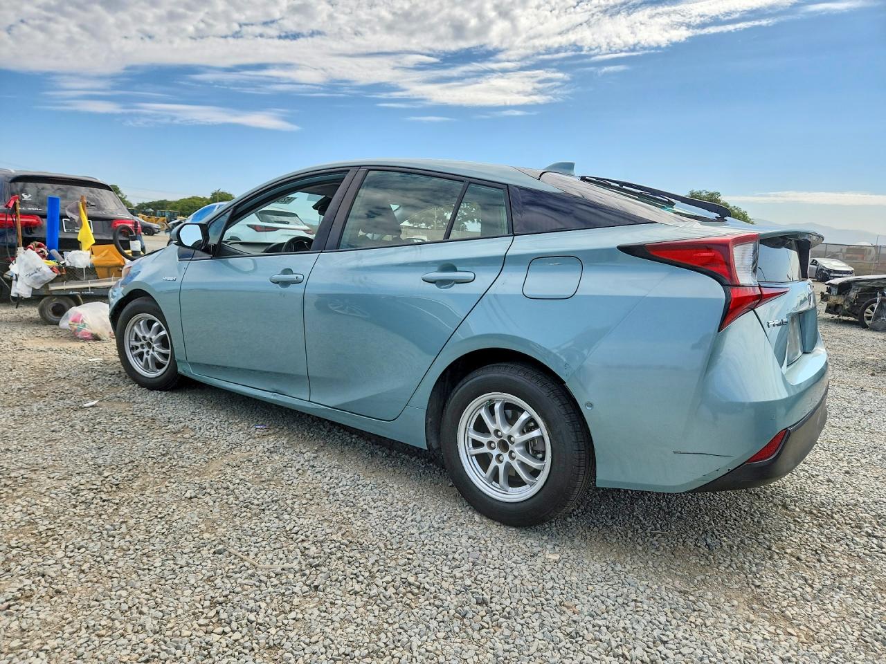 2020 TOYOTA PRIUS LE — снимка 2
