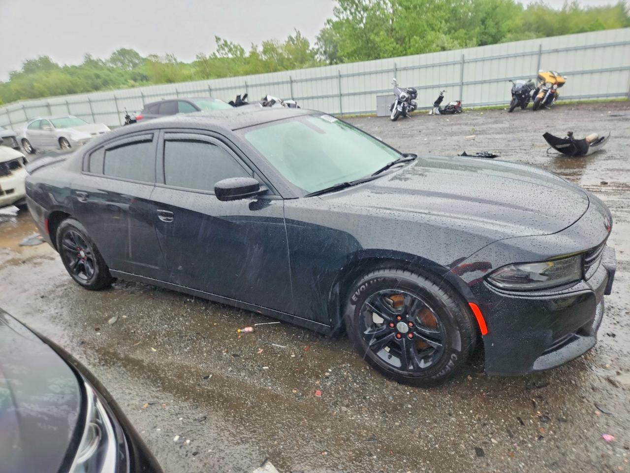 2022 DODGE CHARGER SXT — снимка 4