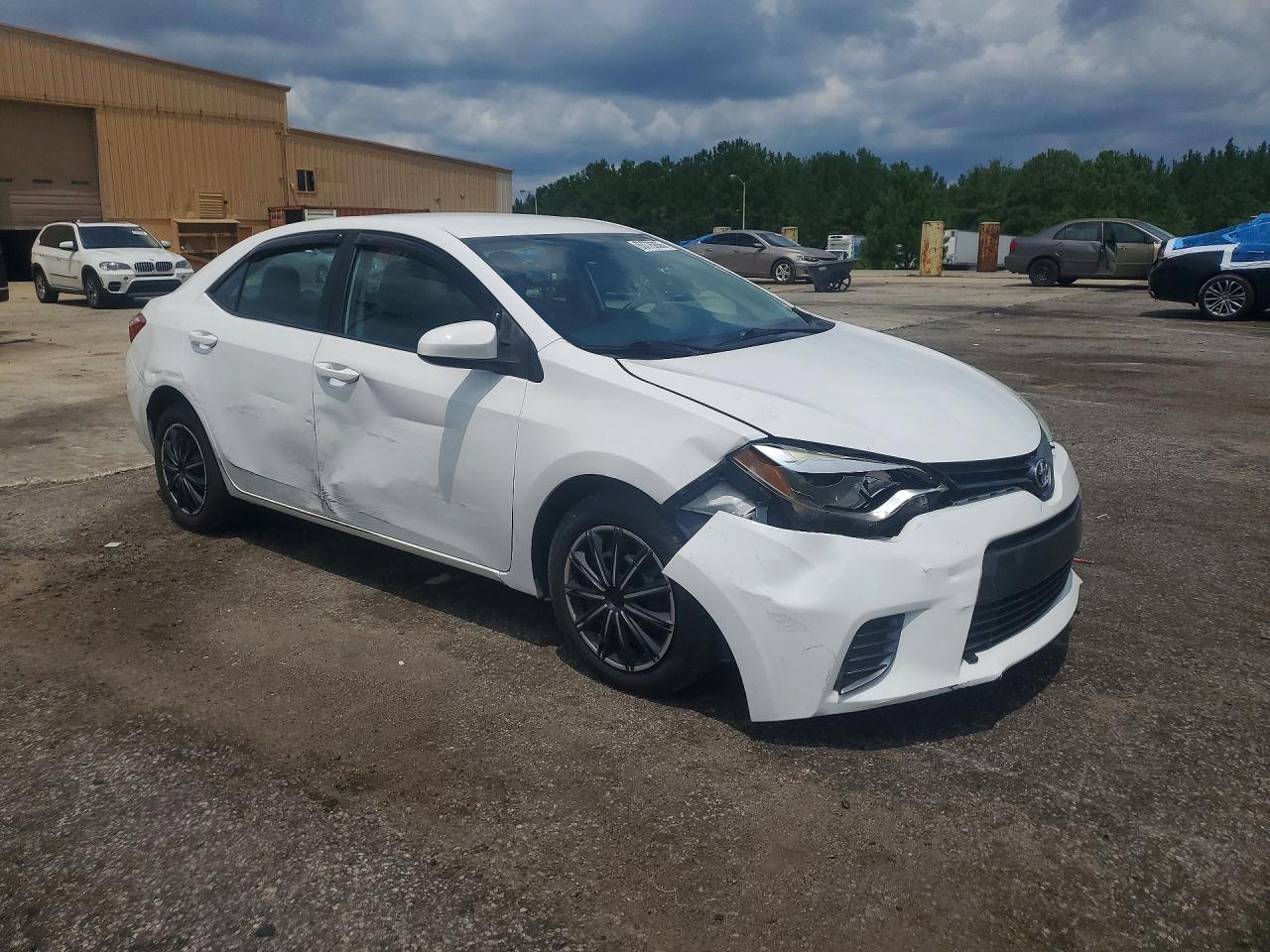 2015 TOYOTA COROLLA LE — снимка 4
