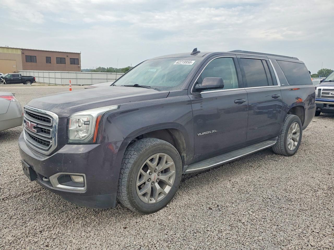 2015 GMC YUKON XL K1500 SLT