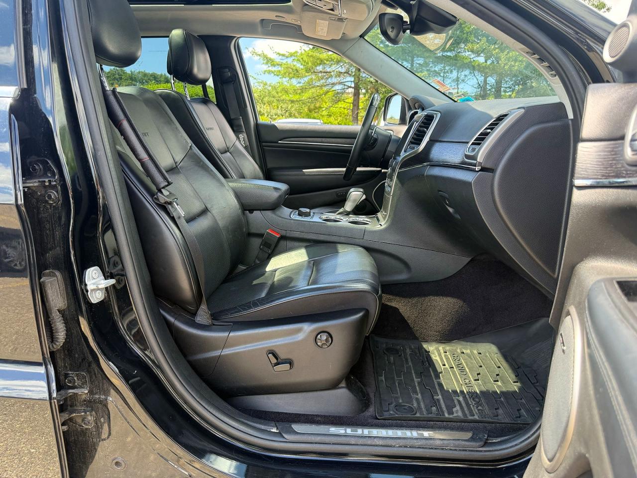 2017 JEEP GRAND CHEROKEE SUMMIT — снимка 5